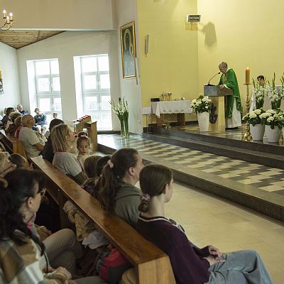 Pożegnalna Eucharystia o. Albina grafika